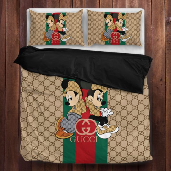 Cartoon Couple Mickey Mouse Minnie Mouse Gucci Bedding Set